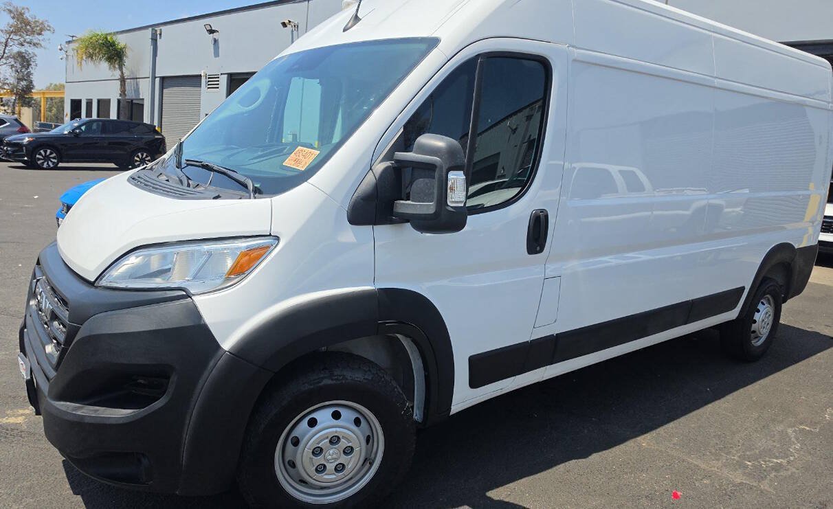 Used 2023 RAM ProMaster 2500 FWD image 5