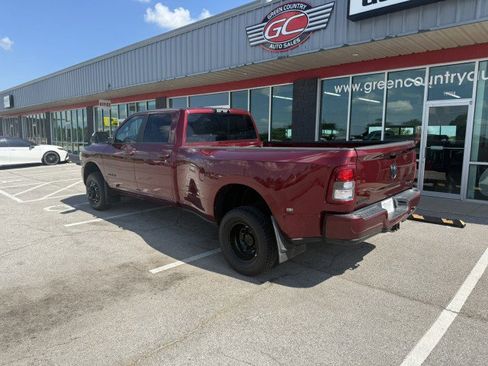Used 2021 RAM 3500 Big Horn w/ Night Edition image 4