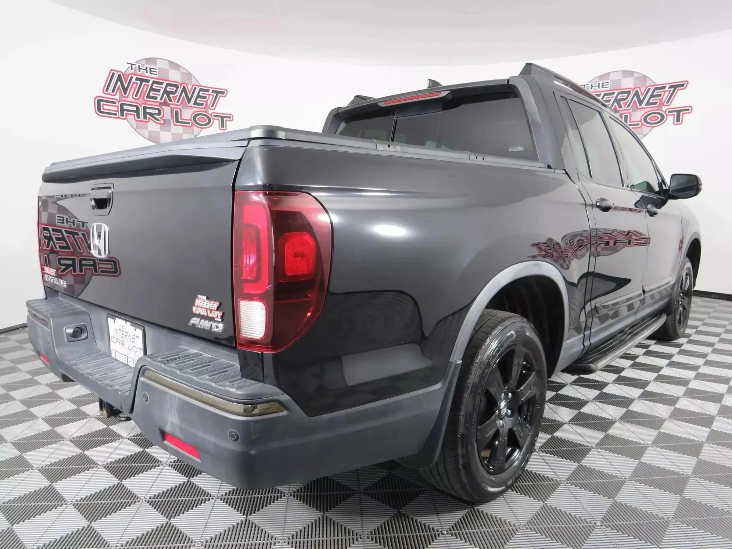 Used 2017 Honda Ridgeline Black Edition image 7