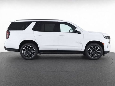 Used 2022 Chevrolet Tahoe RST w/ Luxury Package AWD/4WD image 32