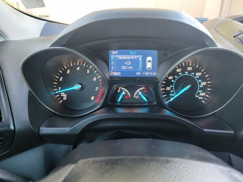 Used 2014 Ford Escape S image 17