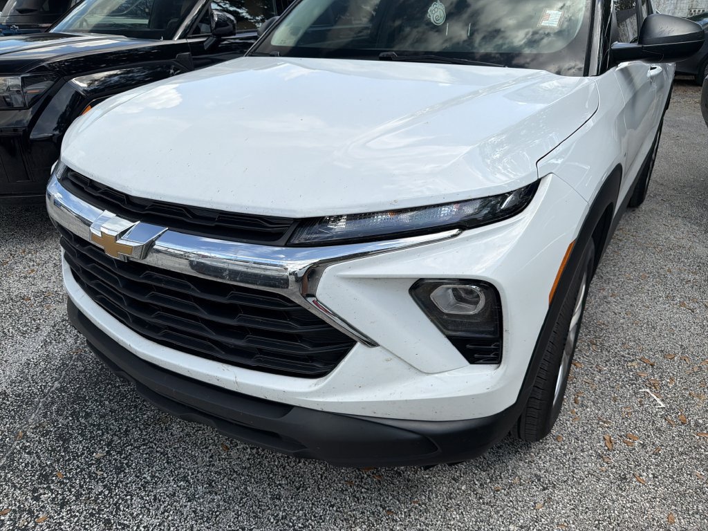 Used 2026 Chevrolet TrailBlazer LS FWD image 9
