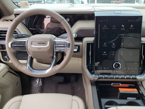 New 2026 GMC Yukon XL Denali AWD/4WD image 8