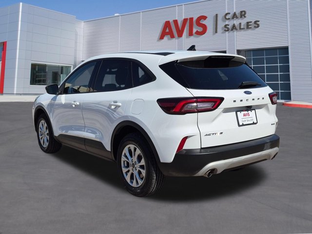 Used 2025 Ford Escape Active AWD/4WD image 9