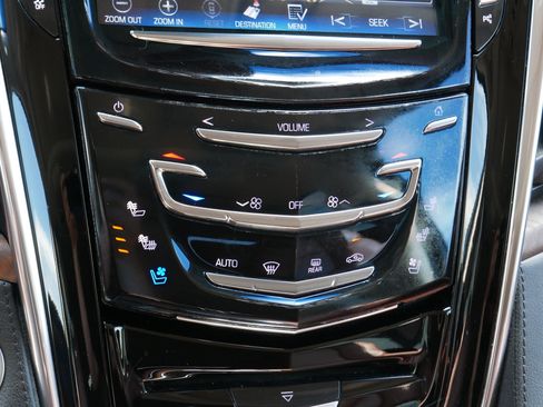 Used 2017 Cadillac Escalade ESV Premium Luxury AWD/4WD image 22