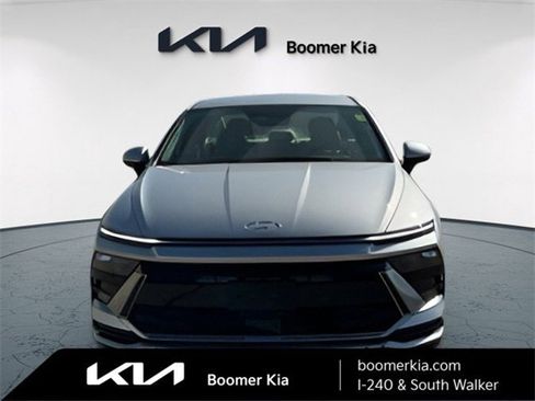 Used 2025 Hyundai Sonata SEL image 2