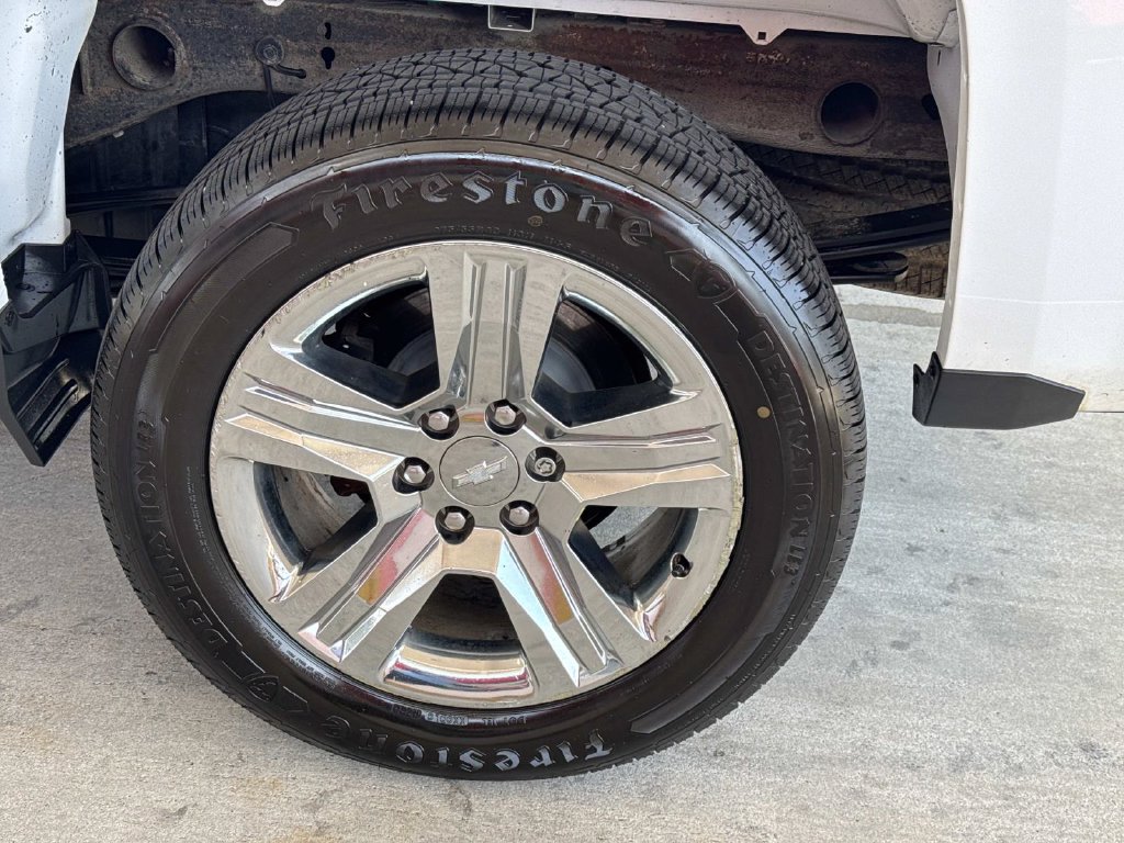 Used 2018 Chevrolet Silverado 1500 Custom w/ Custom Value Package RWD image 5