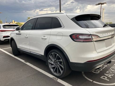 Used 2023 Lincoln Nautilus Reserve w/ Equipment Group 202A AWD/4WD image 4