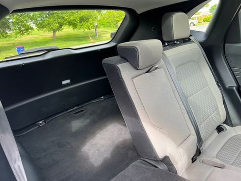 Used 2022 Ford Escape SE w/ SE Sport Appearance Package AWD/4WD image 30