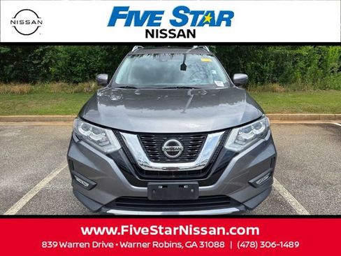 Used 2019 Nissan Rogue SL w/ Premium Package AWD/4WD image 2