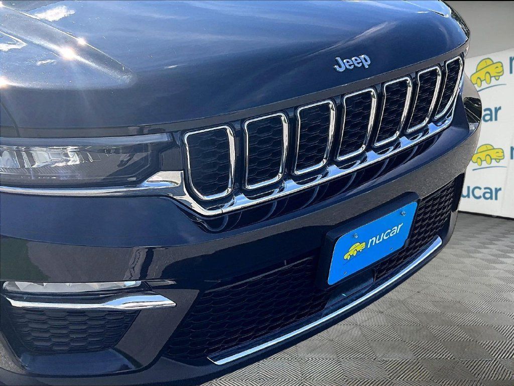 Used 2023 Jeep Grand Cherokee 4WD 4xe image 31