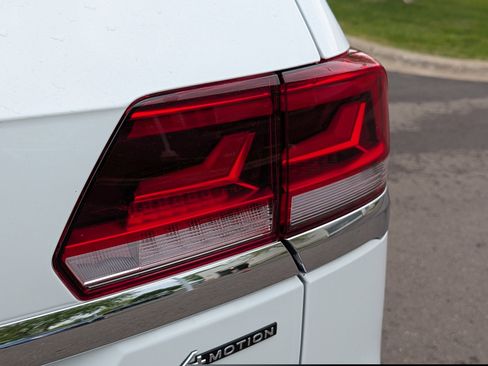 Certified 2023 Volkswagen Atlas SE AWD/4WD image 17