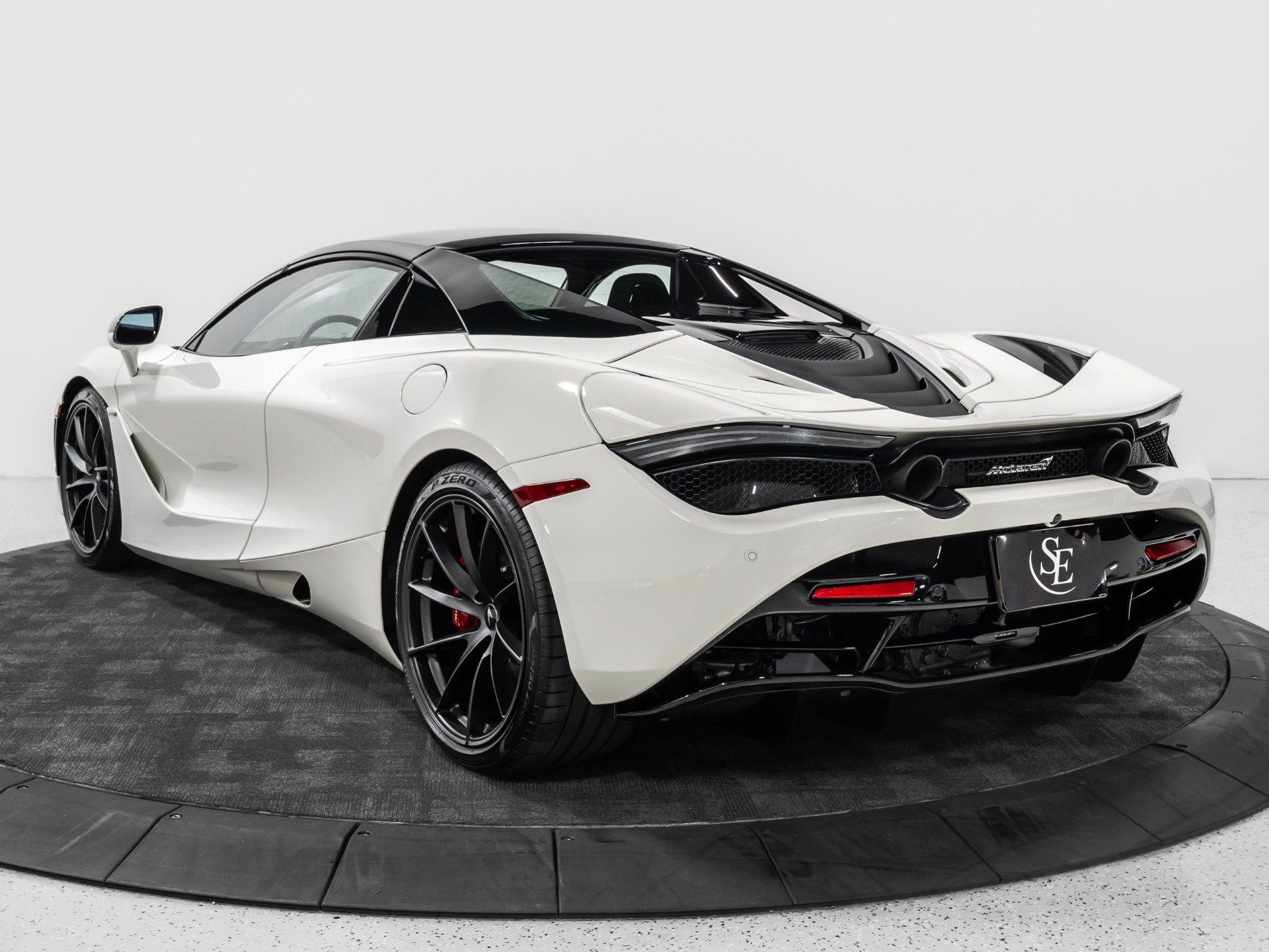 Used 2021 McLaren 720S Performance RWD image 20