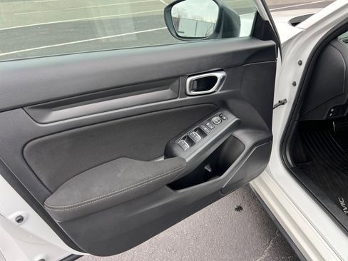 Certified 2023 Honda Civic Sport image 32