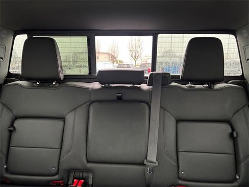 Used 2022 Chevrolet Silverado 1500 LT Trail Boss w/ LT Trail Boss Premium Package image 28