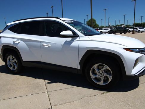 Used 2024 Hyundai Tucson SEL AWD/4WD image 3