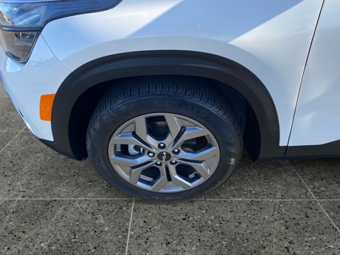 Used 2024 Kia Seltos S image 14