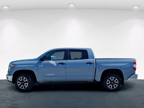 Used 2019 Toyota Tundra SR5 AWD/4WD image 12