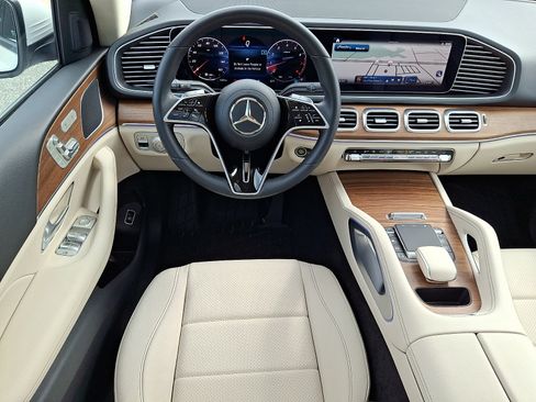 Certified 2026 Mercedes-Benz GLE 350 4MATIC image 11