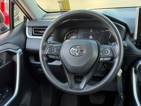 Certified 2025 Toyota RAV4 LE AWD/4WD image 16