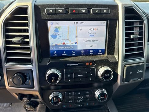Used 2020 Ford F350 Platinum AWD/4WD image 16