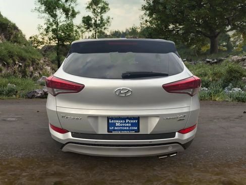 Used 2017 Hyundai Tucson Limited w/ Limited Ultimate Package 03 image 6