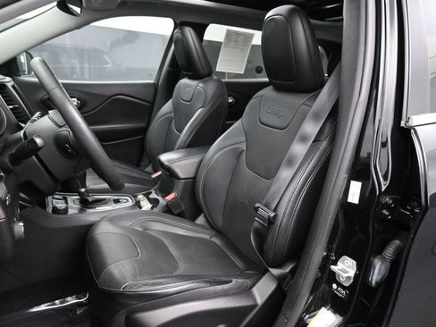 Used 2021 Jeep Cherokee Latitude Lux w/ Sun & Sound Group image 14