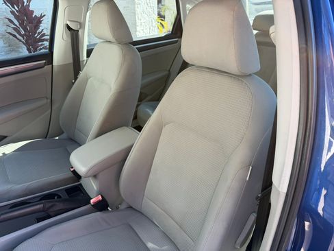 Used 2016 Volkswagen Passat 1.8T R-Line image 22