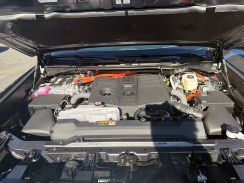New 2026 Toyota Sequoia Platinum AWD/4WD image 23