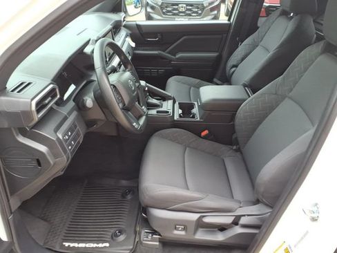 Used 2025 Toyota Tacoma SR RWD image 12