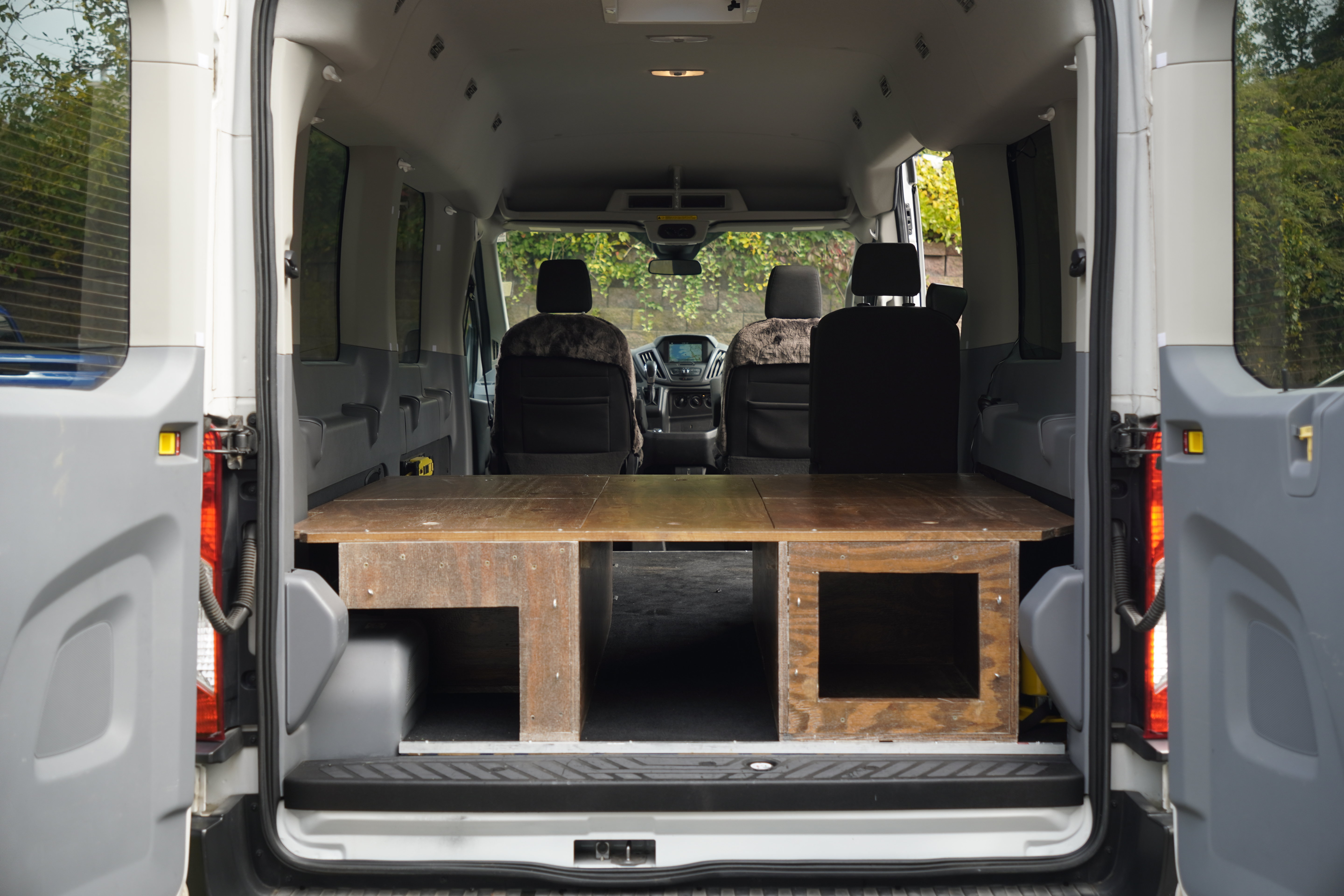 Used 2019 Ford Transit 350 XLT RWD image 13