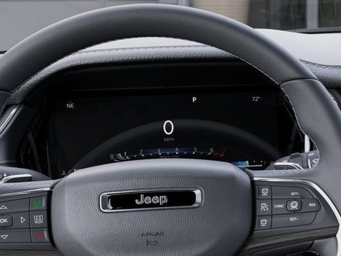 New 2026 Jeep Grand Cherokee Altitude AWD/4WD image 17