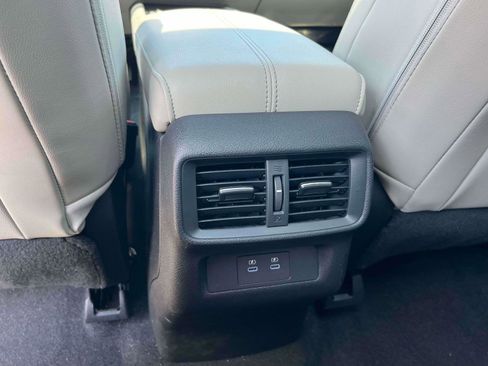 Used 2025 Nissan Murano SL image 27