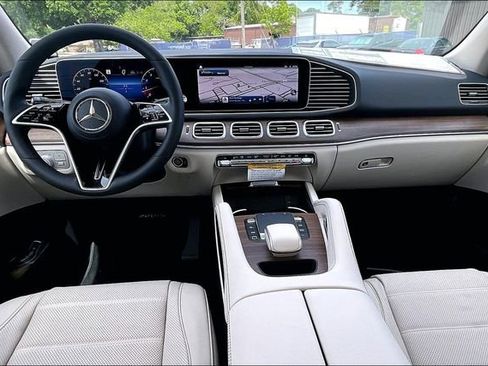 New 2026 Mercedes-Benz GLE 350 4MATIC image 4