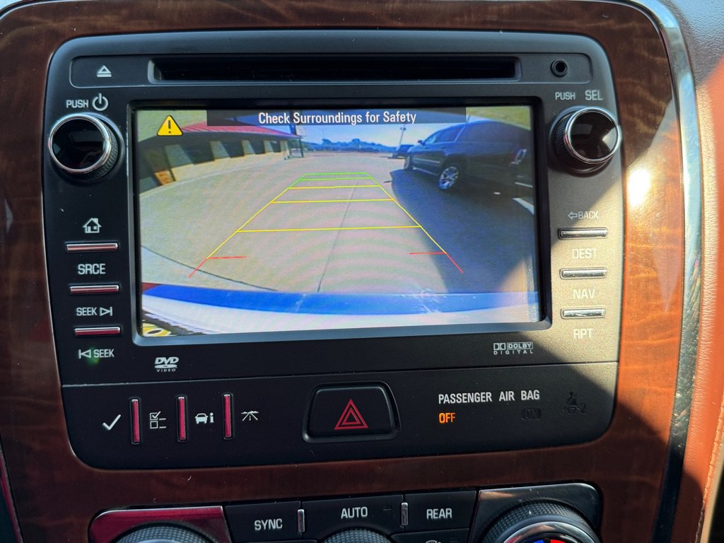 Used 2013 Buick Enclave Premium FWD image 34