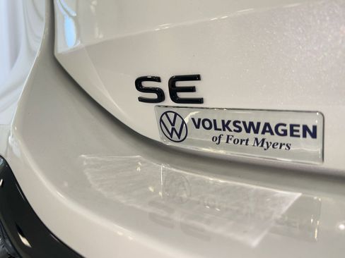 New 2026 Volkswagen Tiguan SE R-Line image 35