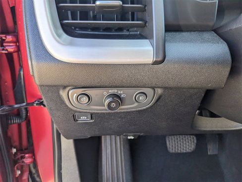 Used 2018 GMC Terrain SLT w/ Preferred Package image 29