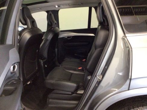 Used 2016 Volvo XC90 T8 Momentum w/ Vision Package AWD/4WD image 8