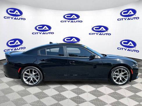 Used 2023 Dodge Charger SXT w/ Plus Group image 2