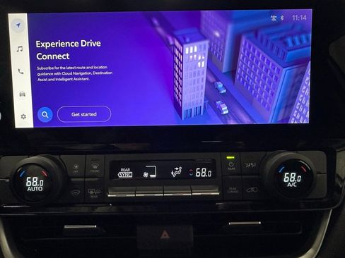 Used 2025 Toyota Grand Highlander AWD image 26