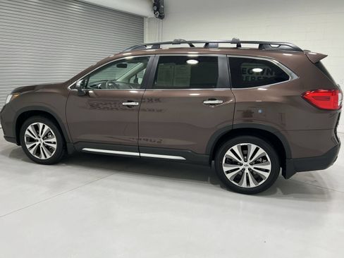 Used 2021 Subaru Ascent Touring w/ Popular Package #2 AWD/4WD image 5