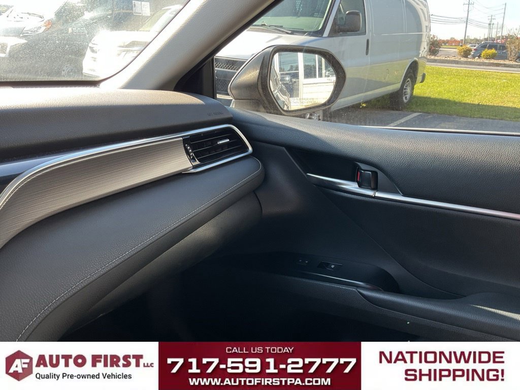Used 2018 Toyota Camry SE w/ Audio Package FWD image 26