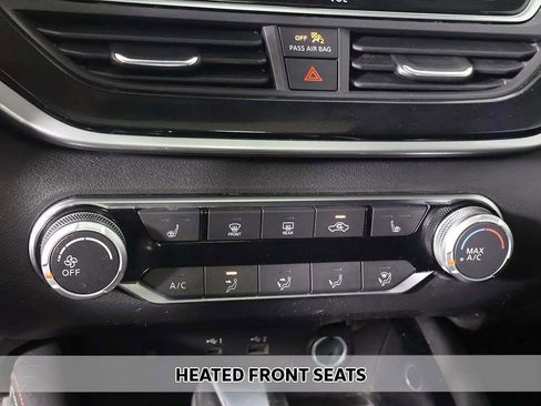 Used 2024 Nissan Altima 2.5 SR w/ SR Premium Package image 7