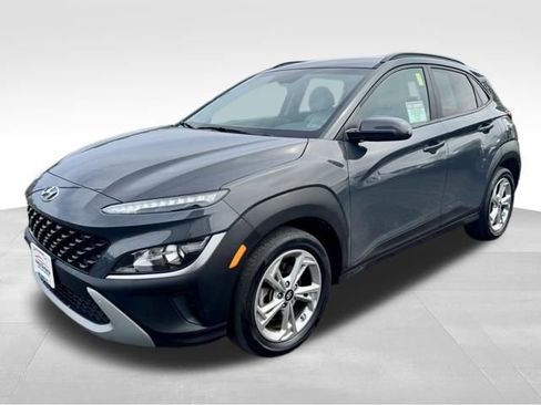 Used 2023 Hyundai Kona SEL w/ Cargo Package AWD/4WD image 3