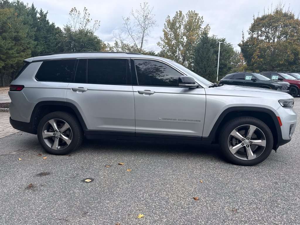Used 2021 Jeep Grand Cherokee L Limited RWD image 4