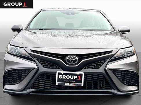 Certified 2024 Toyota Camry SE image 3