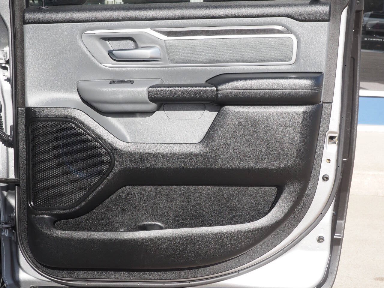 Used 2020 RAM 1500 Big Horn AWD/4WD image 14