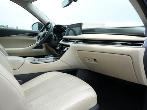 Certified 2023 INFINITI QX60 Luxe w/ Vision Package AWD/4WD image 19