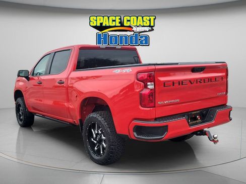 Used 2023 Chevrolet Silverado 1500 Custom image 5