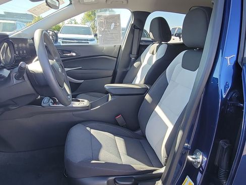 Used 2024 Chevrolet Trax LS w/ Driver Confidence Package image 17